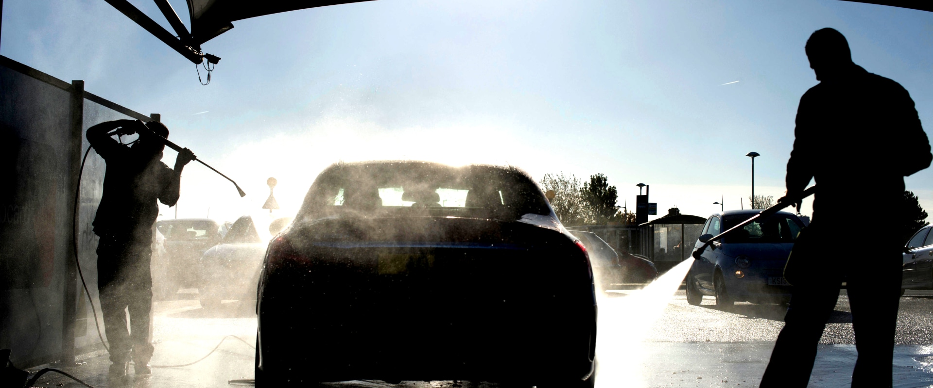 Are car washes still open uk?